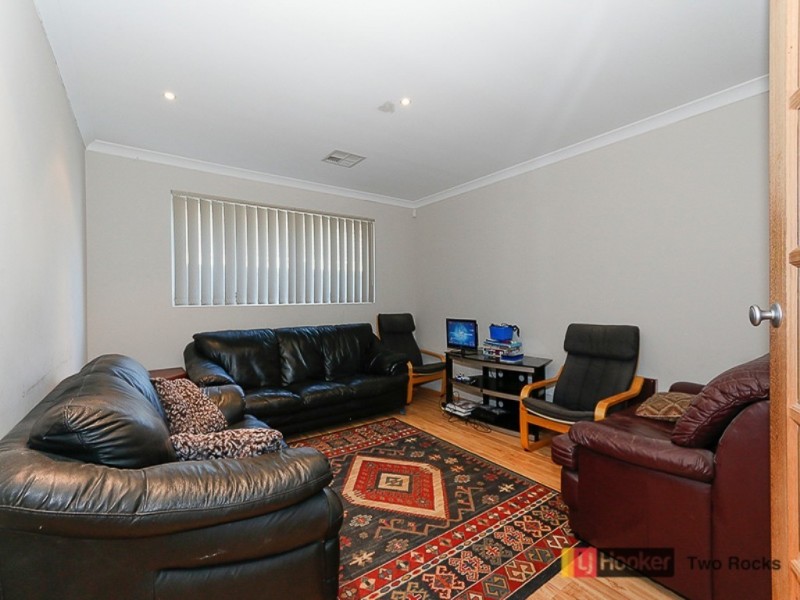 19 Flax Road, Yanchep WA 6035