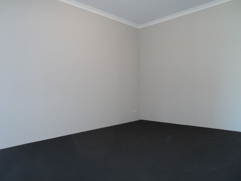 23 Perkins Drive, Clarkson WA 6030