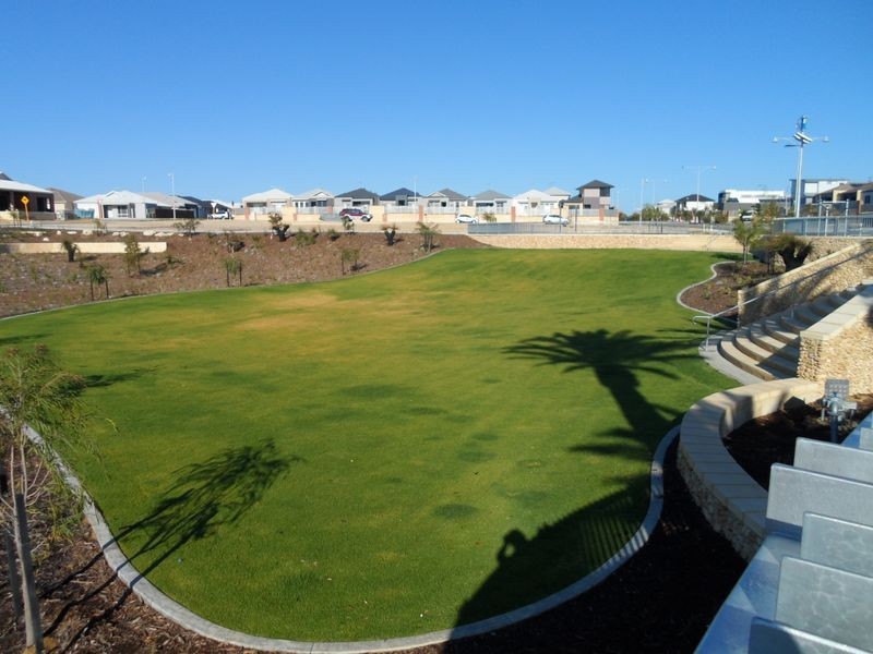 23 Perkins Drive, Clarkson WA 6030