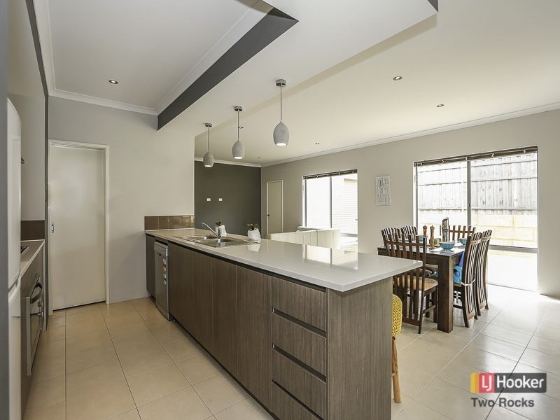 23 Sugarbush Way, Yanchep WA 6035