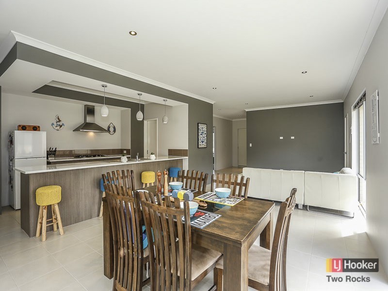 23 Sugarbush Way, Yanchep WA 6035