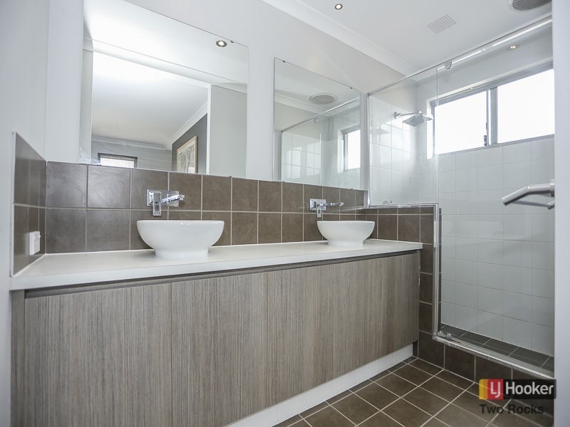 23 Sugarbush Way, Yanchep WA 6035