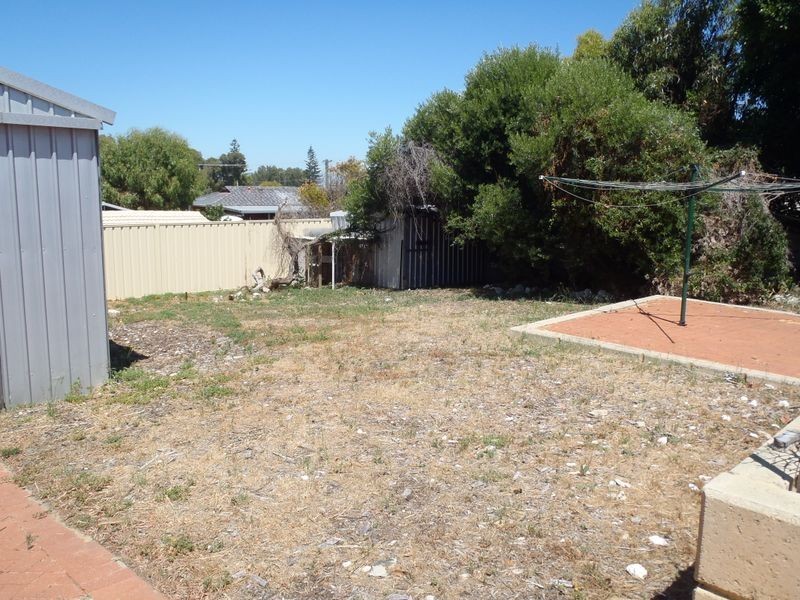 55 Whitfield Drive, Two Rocks WA 6037