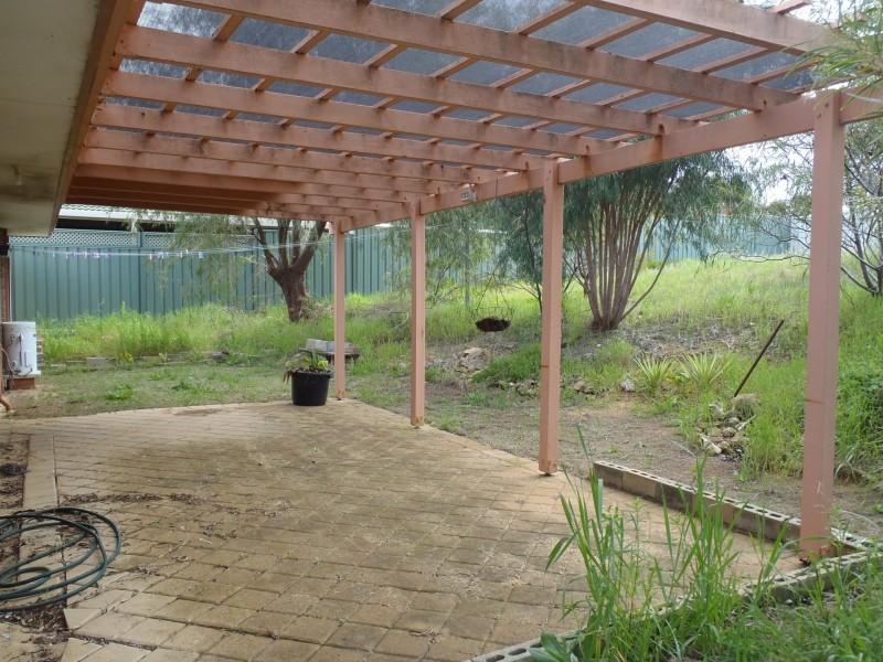 20 Sunningdale Road, Yanchep WA 6035