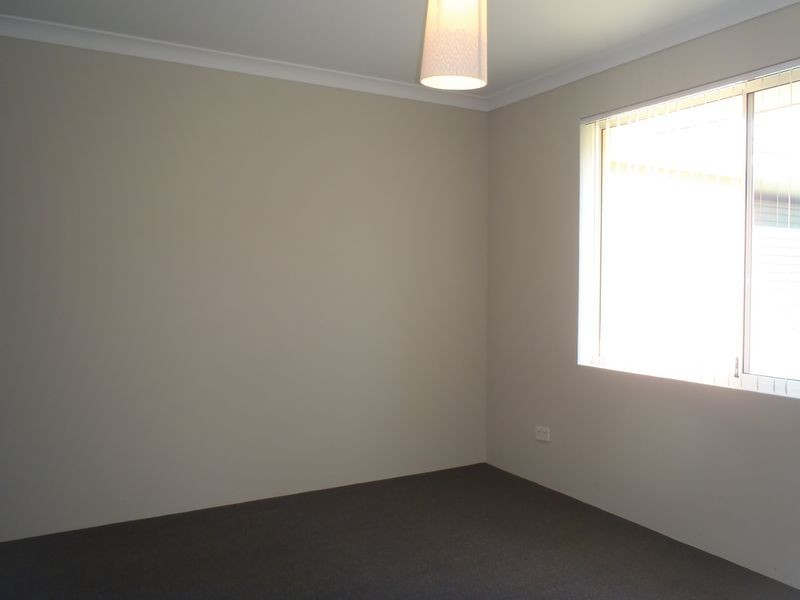 38 Blackwood Meander, Yanchep WA 6035