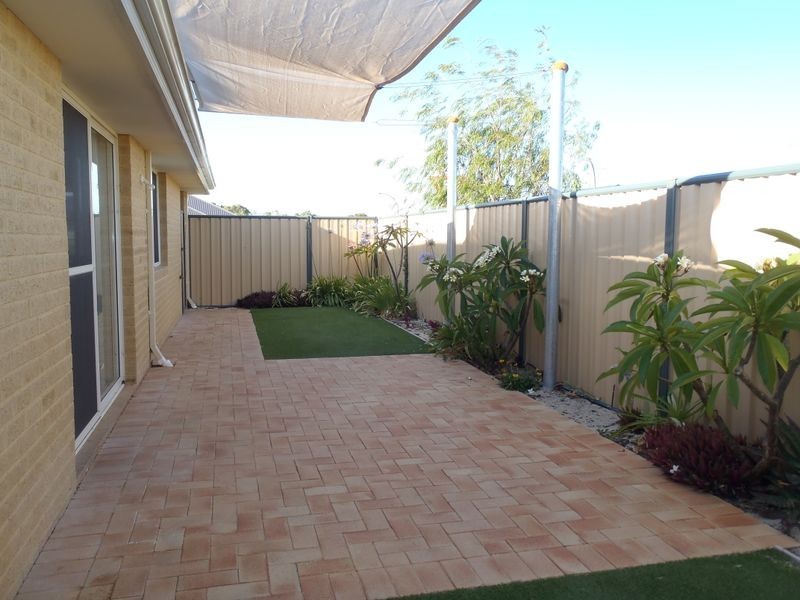 38 Blackwood Meander, Yanchep WA 6035