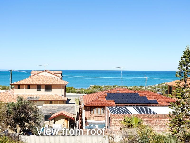 11 Compass Circle, Yanchep WA 6035