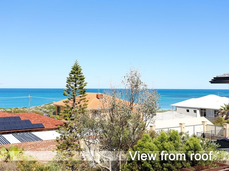 11 Compass Circle, Yanchep WA 6035