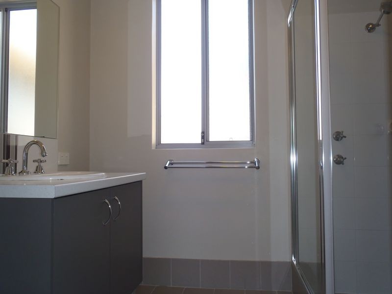 11 Seagrass Street, Yanchep WA 6035