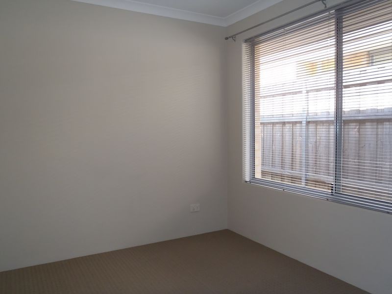 11 Seagrass Street, Yanchep WA 6035