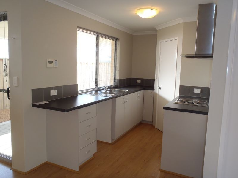 11 Seagrass Street, Yanchep WA 6035