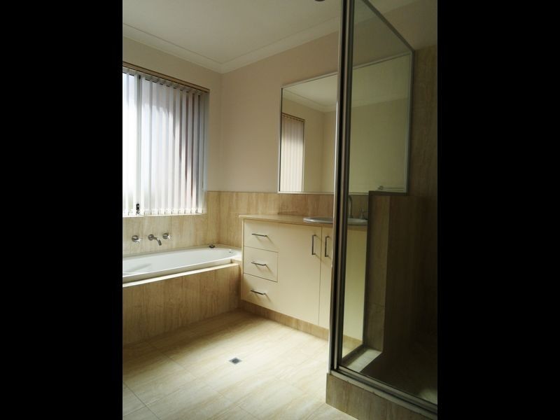 23 Mullins Way, Yanchep WA 6035