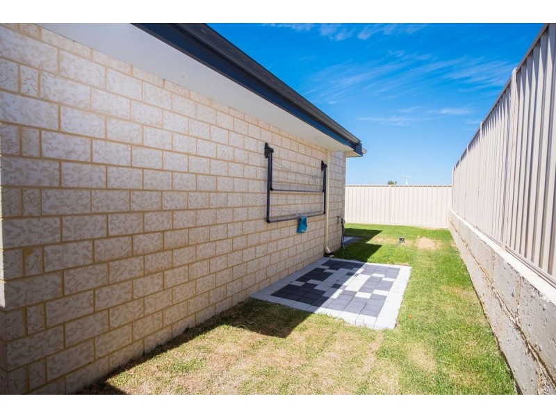 5 Match View, Two Rocks WA 6037