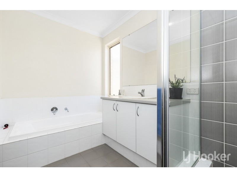 24A Whipbird, Alkimos WA 6038