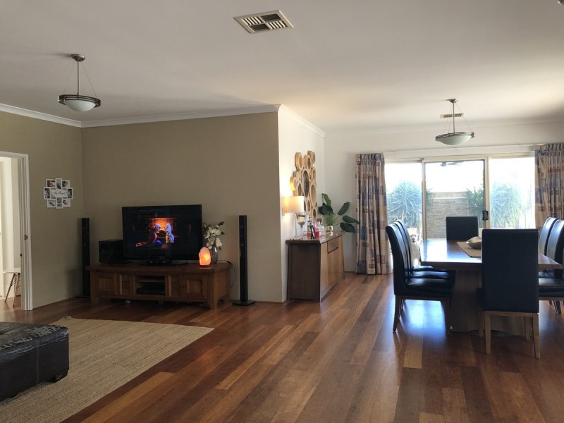 5 Cave Loop, Yanchep WA 6035