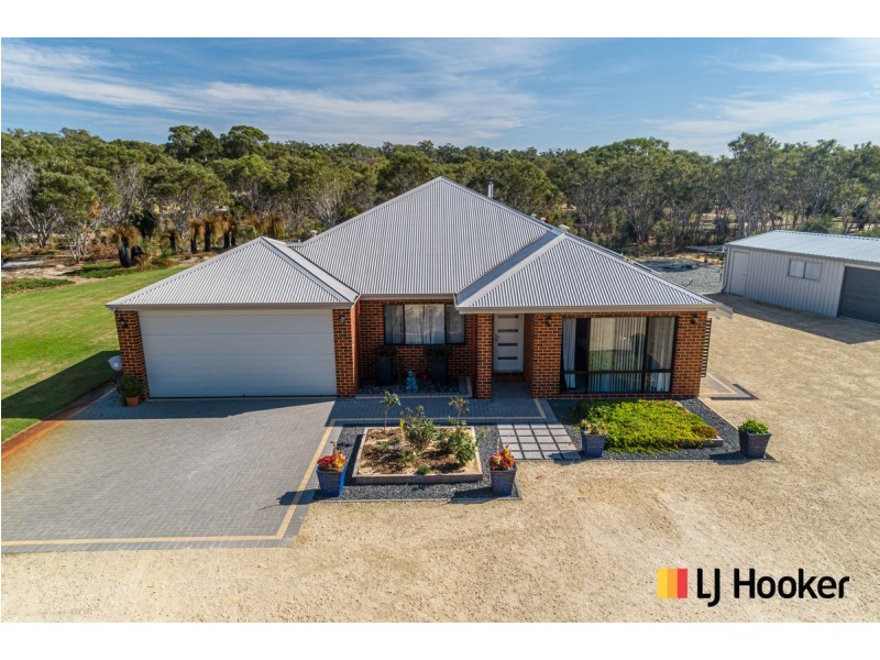71 Bushwood Follow, Two Rocks WA 6037