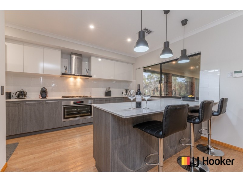 71 Bushwood Follow, Two Rocks WA 6037