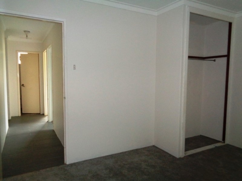 11 Leichhardt Drive, Two Rocks WA 6037