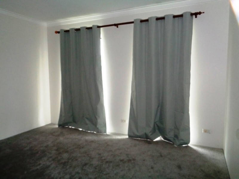 11 Leichhardt Drive, Two Rocks WA 6037