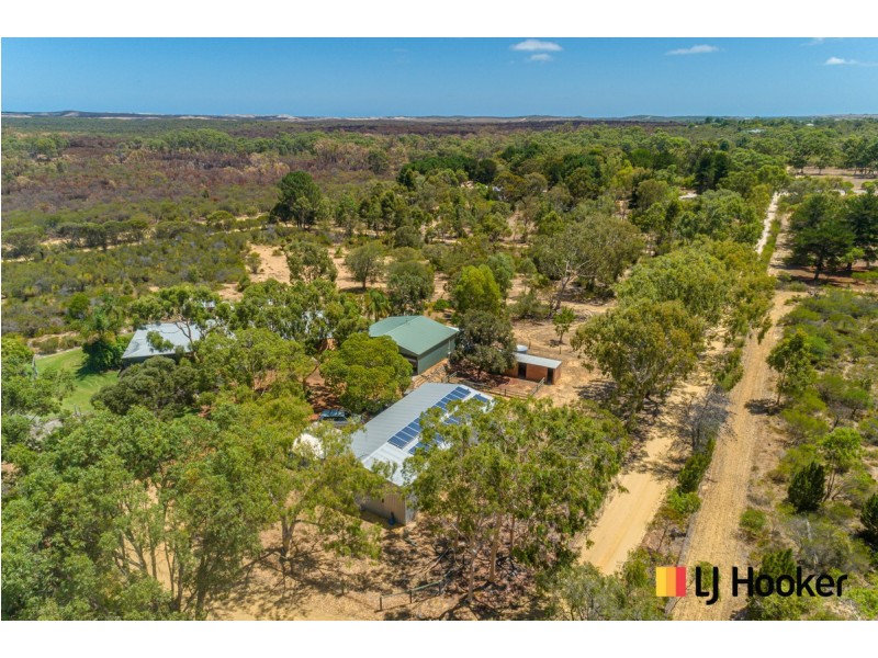 55 St Andrews Court, Woodridge WA 6041