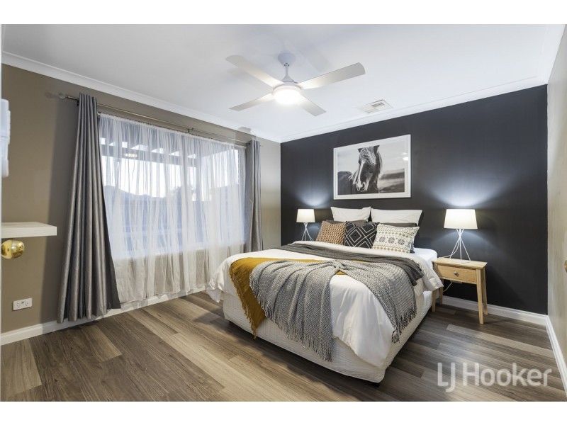 15 Berrington Pass, Quinns Rocks WA 6030