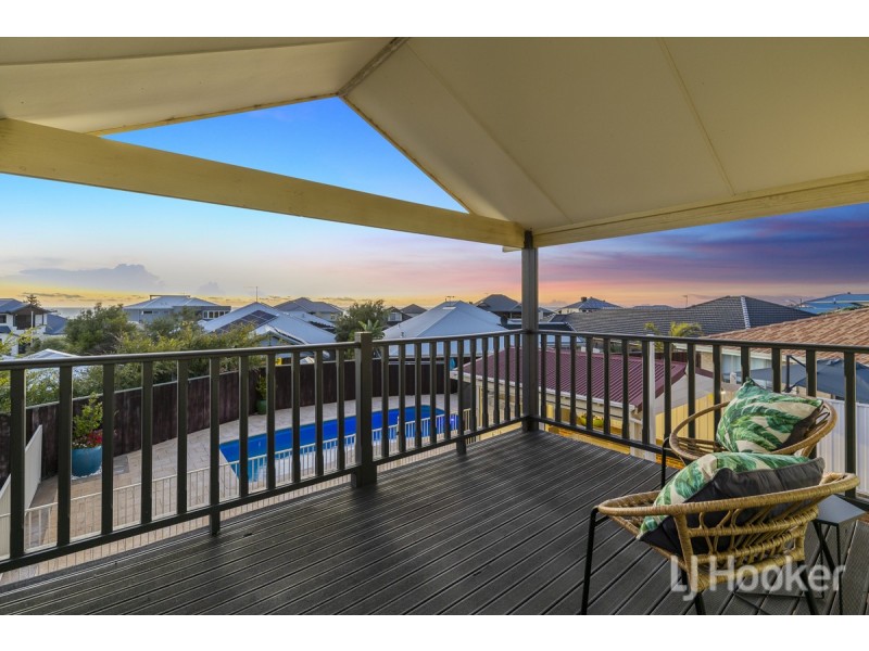 15 Berrington Pass, Quinns Rocks WA 6030