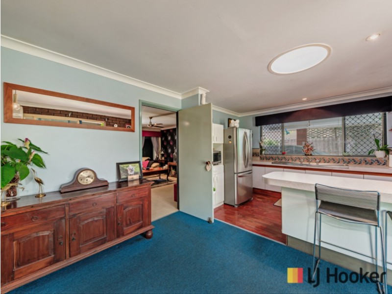 8 Sunningdale Road, Yanchep WA 6035