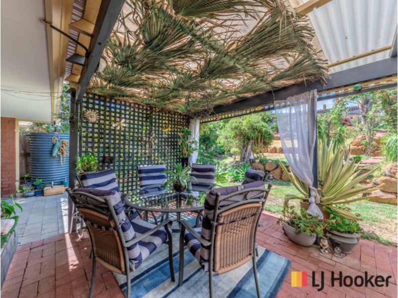 8 Sunningdale Road, Yanchep WA 6035