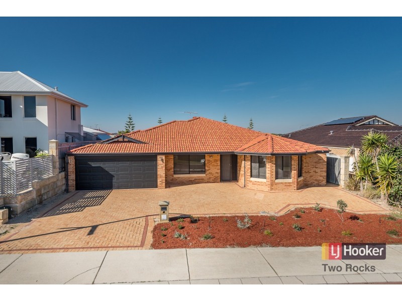 10 Doddington Way, Quinns Rocks WA 6030