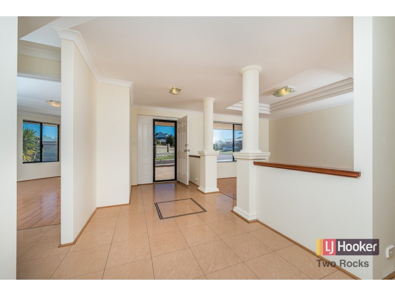 10 Doddington Way, Quinns Rocks WA 6030