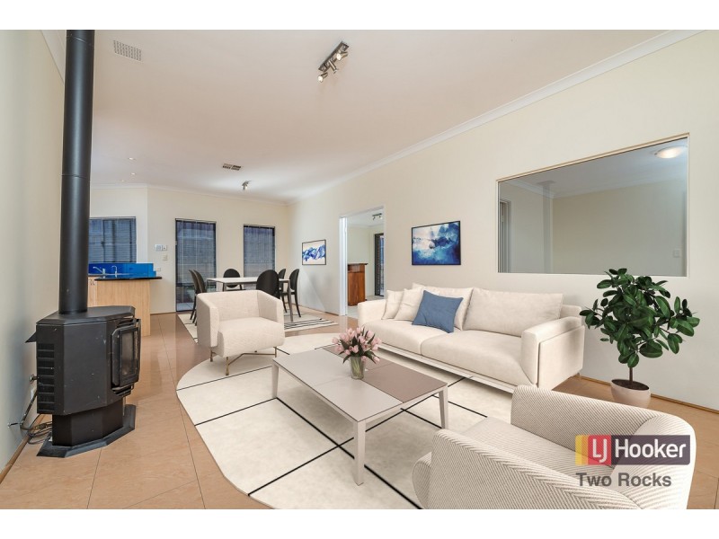 10 Doddington Way, Quinns Rocks WA 6030