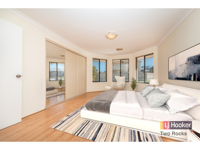 10 Doddington Way, Quinns Rocks WA 6030