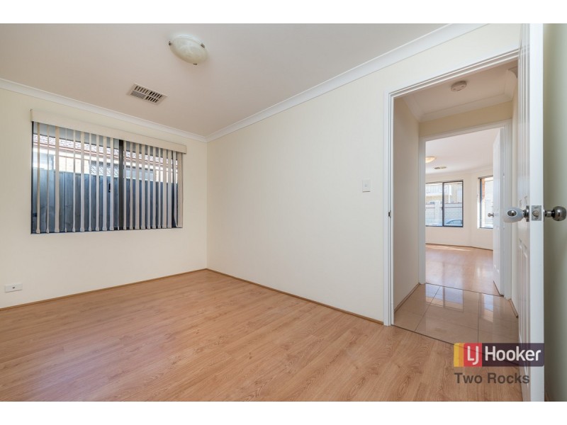 10 Doddington Way, Quinns Rocks WA 6030