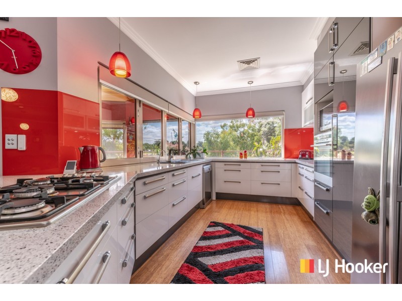 17 Russley Grove, Yanchep WA 6035