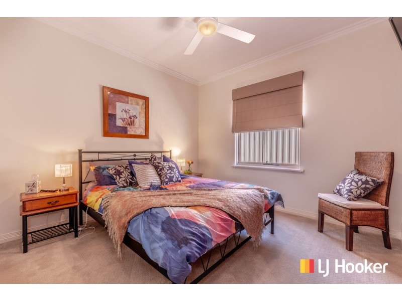 17 Russley Grove, Yanchep WA 6035