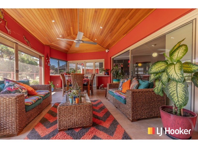 17 Russley Grove, Yanchep WA 6035