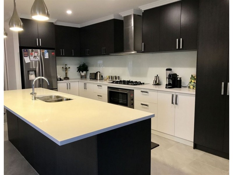 9 Lookout Drive, Yanchep WA 6035