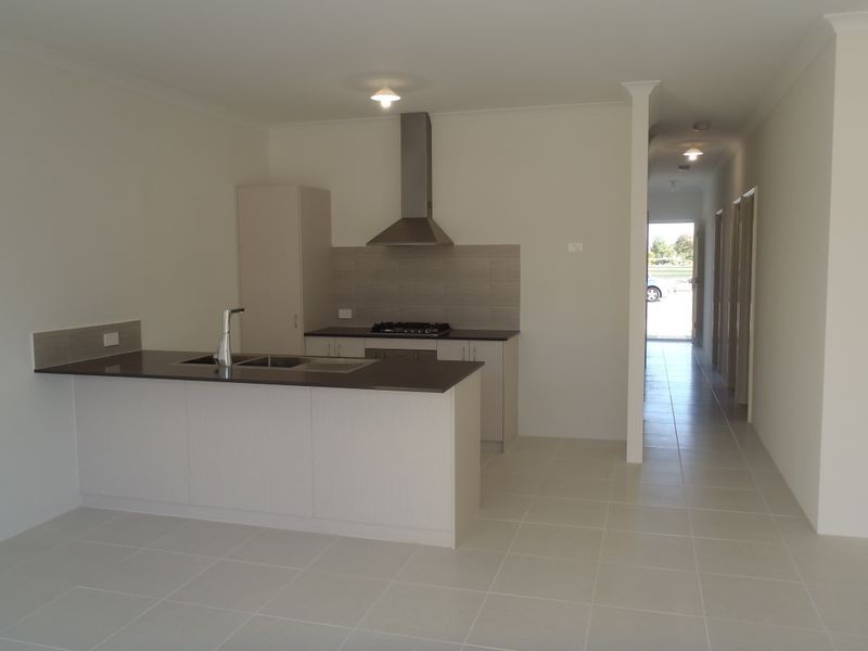 111 Randstone Parade, Butler WA 6036