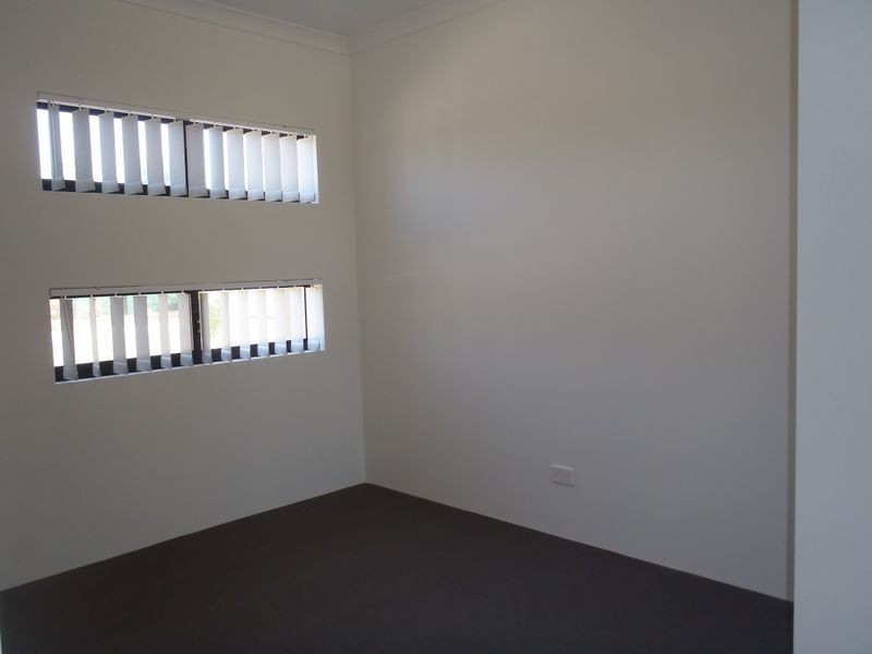 111 Randstone Parade, Butler WA 6036