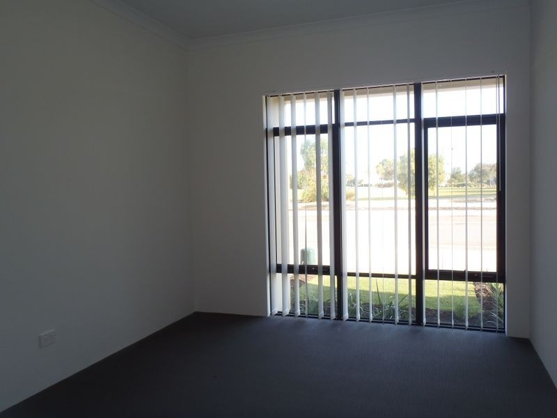 111 Randstone Parade, Butler WA 6036