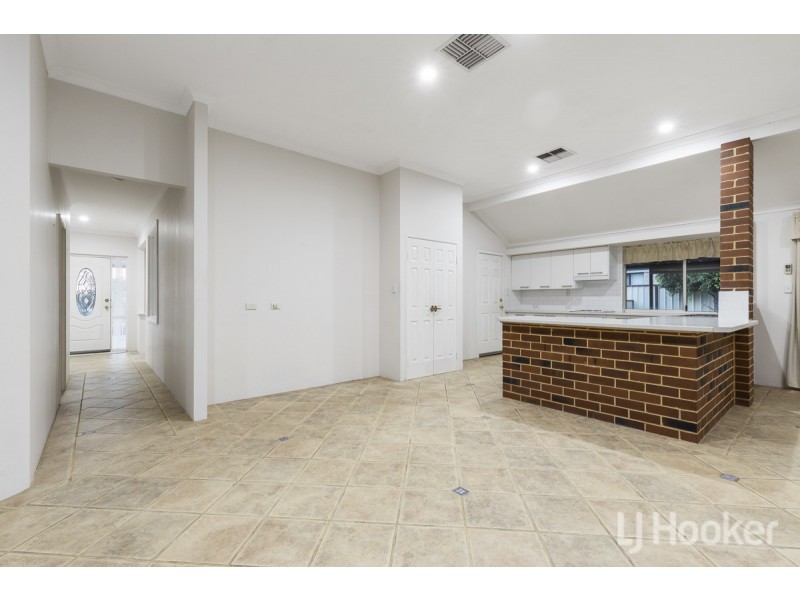 138 Lagoon Drive, Yanchep WA 6035