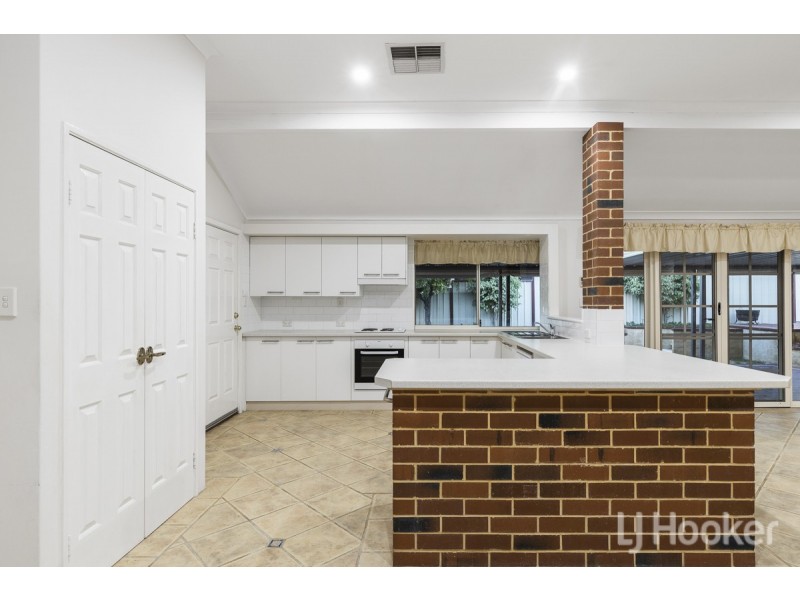 138 Lagoon Drive, Yanchep WA 6035