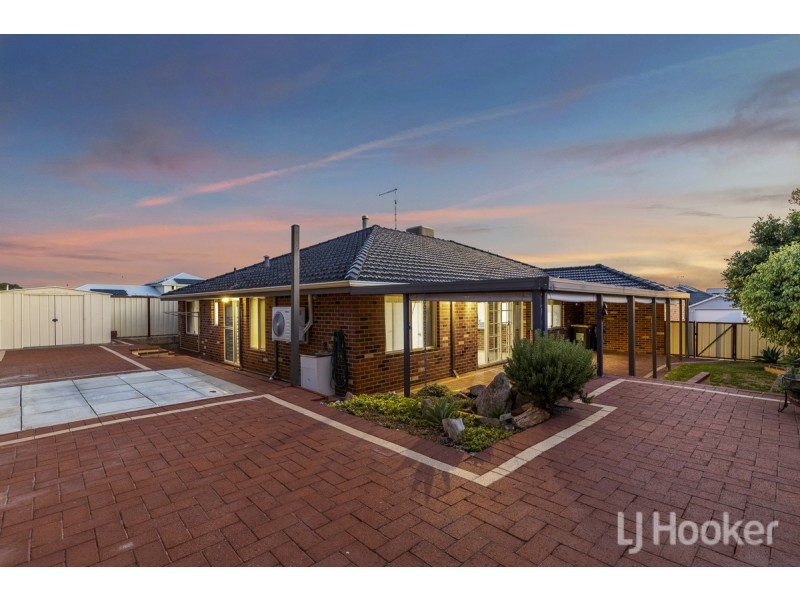 138 Lagoon Drive, Yanchep WA 6035