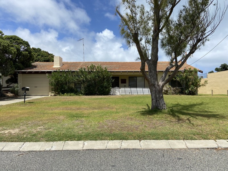 30 Compass Circle, Yanchep WA 6035