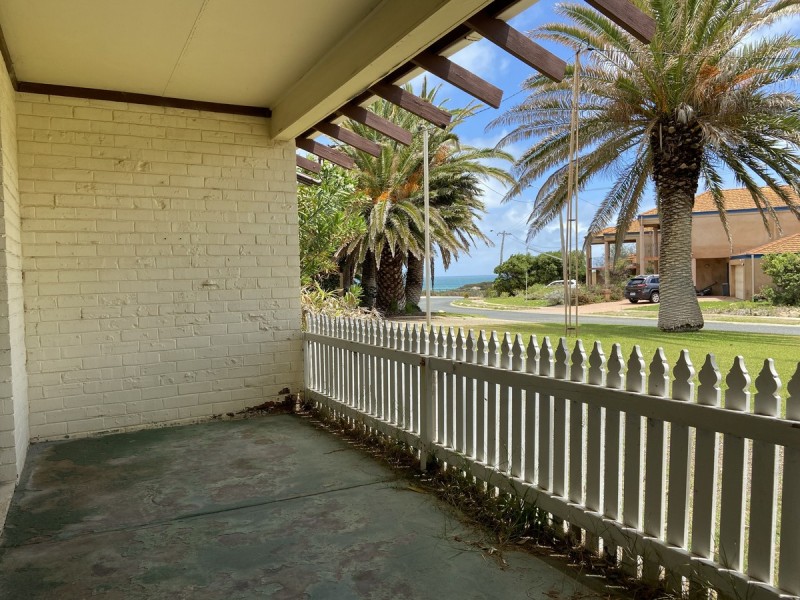 30 Compass Circle, Yanchep WA 6035