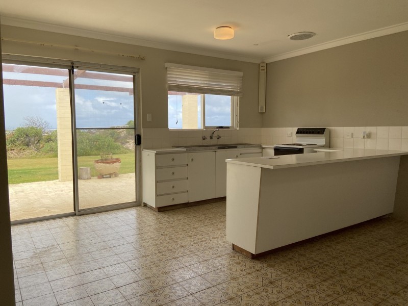 30 Compass Circle, Yanchep WA 6035