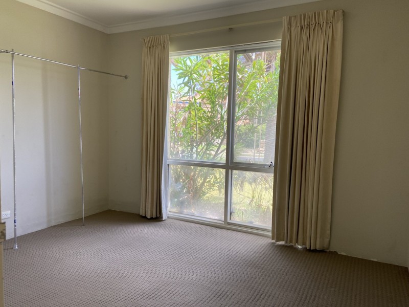 30 Compass Circle, Yanchep WA 6035