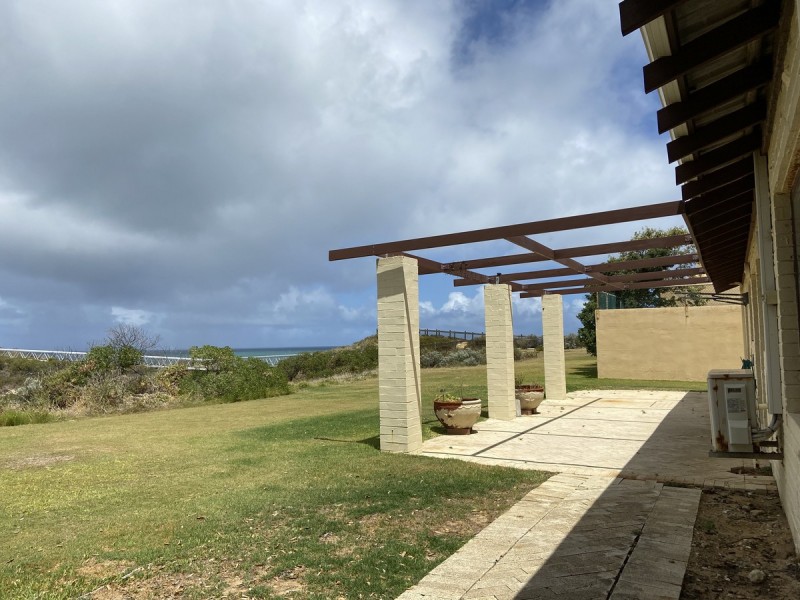 30 Compass Circle, Yanchep WA 6035