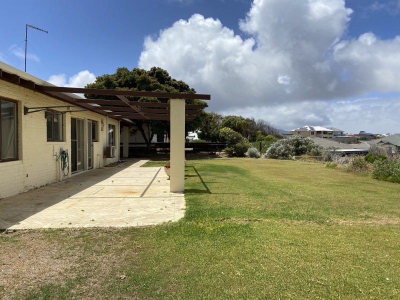 30 Compass Circle, Yanchep WA 6035