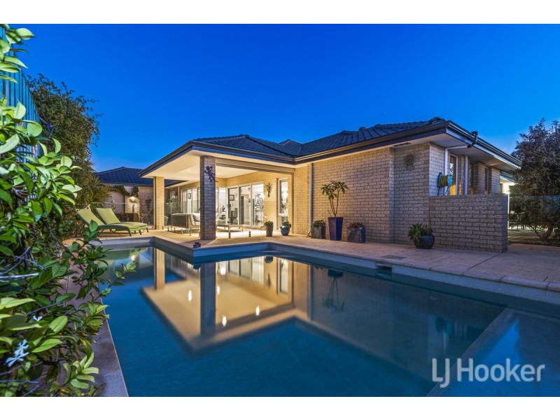 15 Flax Road, Yanchep WA 6035